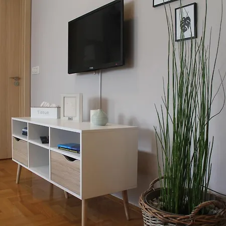 Apartment Cerska Mrb *